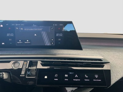 Peugeot 3008 1.2 hybrid GT 145cv e-dcs6 (16)