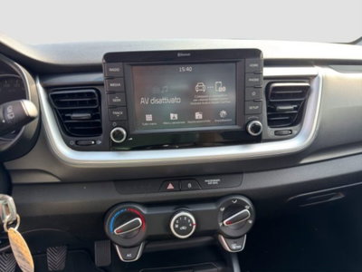 Kia Stonic 1.4 MPI 100 CV Style (17)
