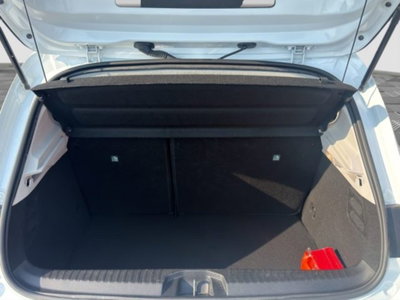 Renault Clio Full Hybrid E-Tech 145 CV 5 porte Evolution (14)