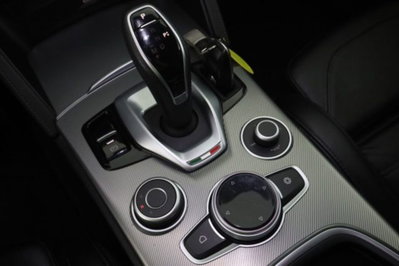 Alfa Romeo Stelvio Stelvio 2.2 Turbodiesel 210 CV AT8 Q4 Veloce (14)