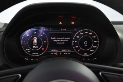 Audi Q2 Q2 35 TDI S tronic Identity Black (15)