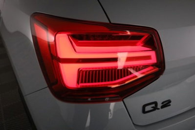 Audi Q2 Q2 35 TDI S tronic Identity Black (18)