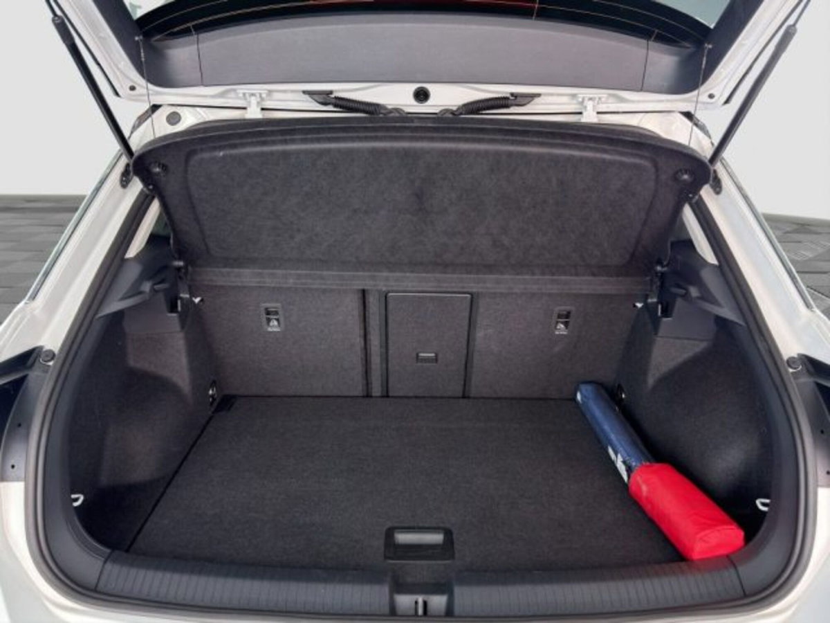 Volkswagen T-Roc 2.0 tdi Life 150cv dsg (14)