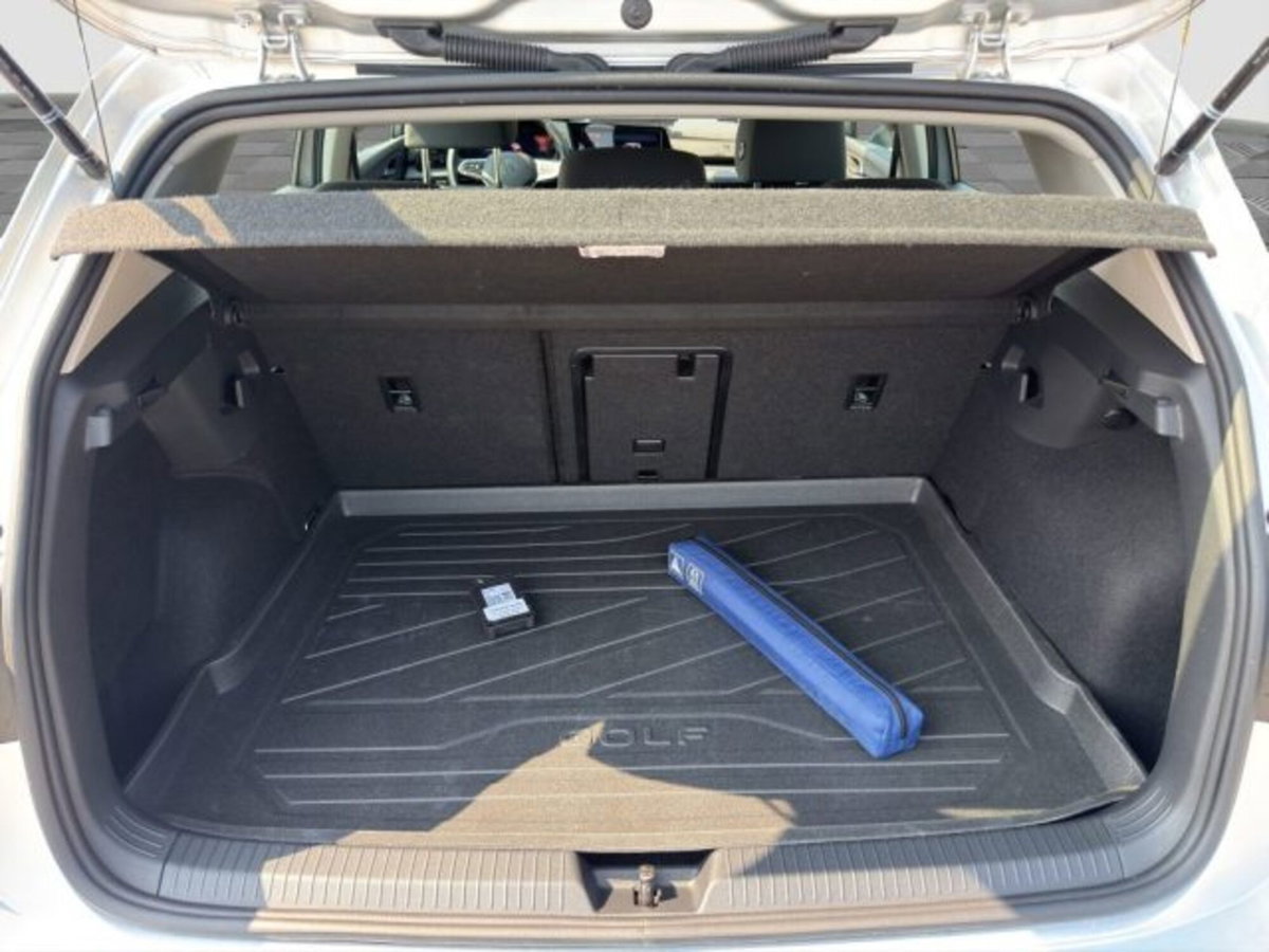 Volkswagen Golf 1.5 eTSI 130 CV EVO ACT DSG Style (14)