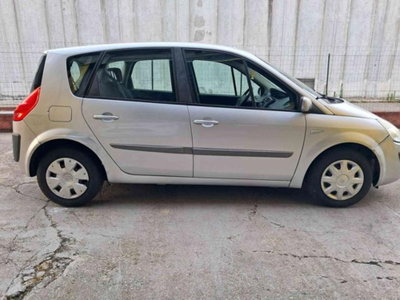 Renault Scenic E-Tech Electric 1.6 16V GPL Pack (7)