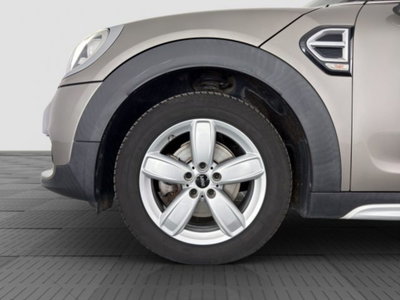 MINI Mini Countryman 2.0 Cooper D Essential Countryman (16)