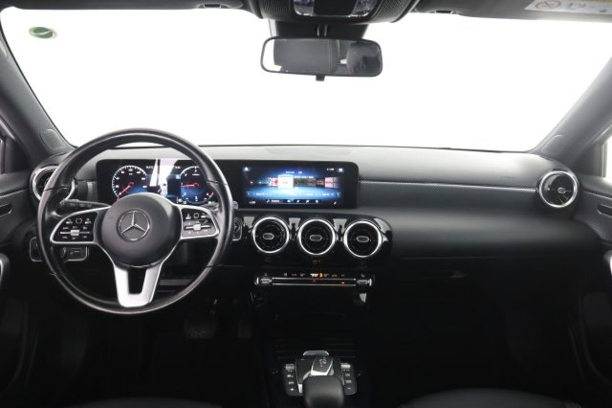 Mercedes-Benz Classe A 180 d Automatic Sport (4)