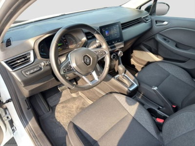 Renault Clio Full Hybrid E-Tech 145 CV 5 porte Evolution (9)