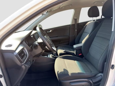 Kia Stonic 1.4 MPI 100 CV Style (10)