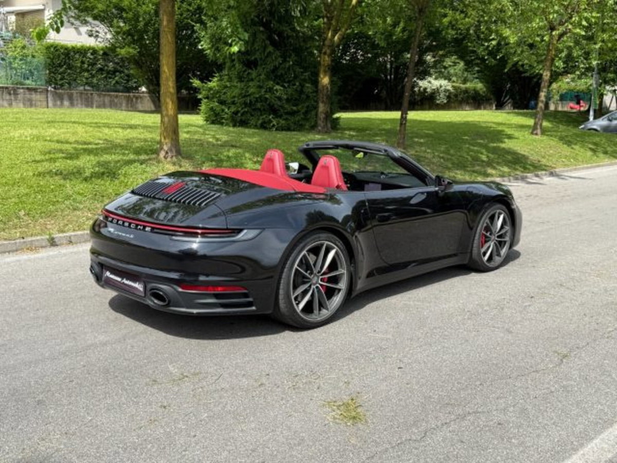 Porsche 911 Cabrio Cabrio 3.0 Carrera 4S (12)
