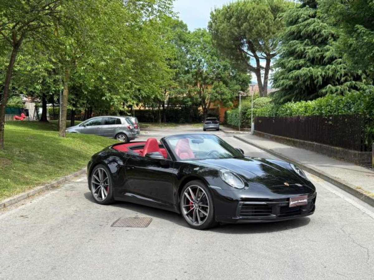 Porsche 911 Cabrio Cabrio 3.0 Carrera 4S (16)