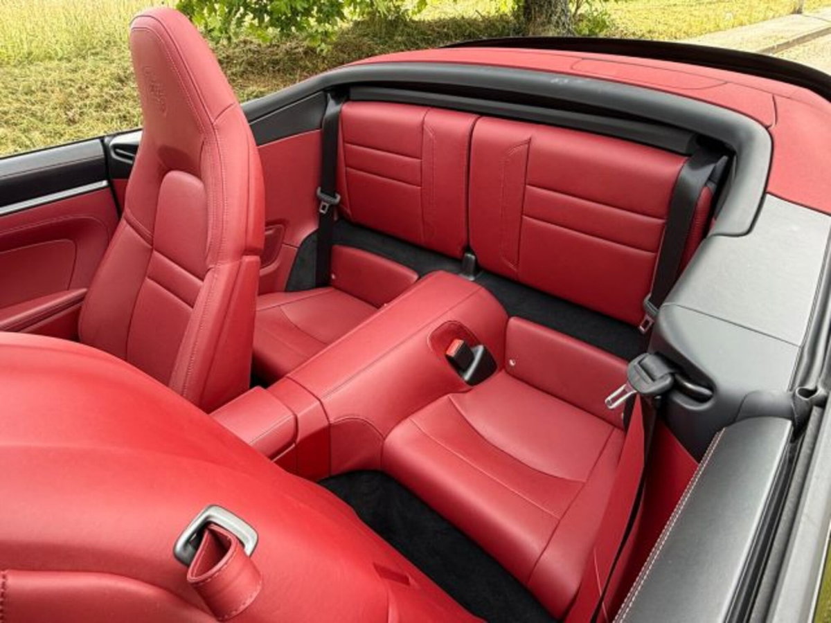 Porsche 911 Cabrio Cabrio 3.0 Carrera 4S (9)