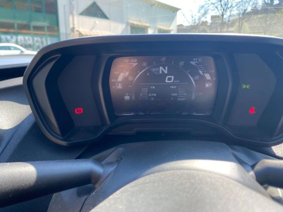 Alfa Romeo 4C Coupé 4C 1750 TBi (12)