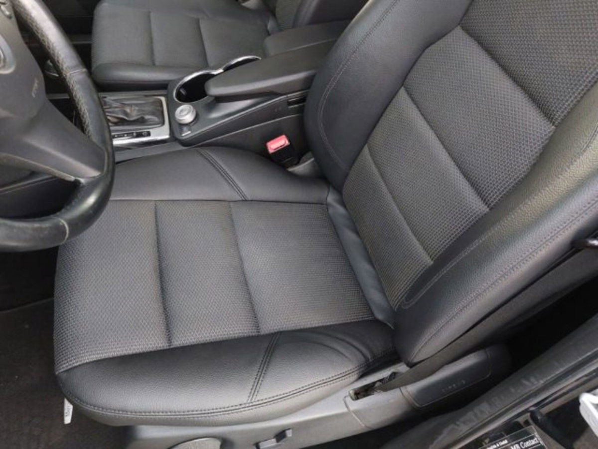 Mercedes-Benz GLK 200 CDI 2WD BlueEFFICIENCY Sport (12)