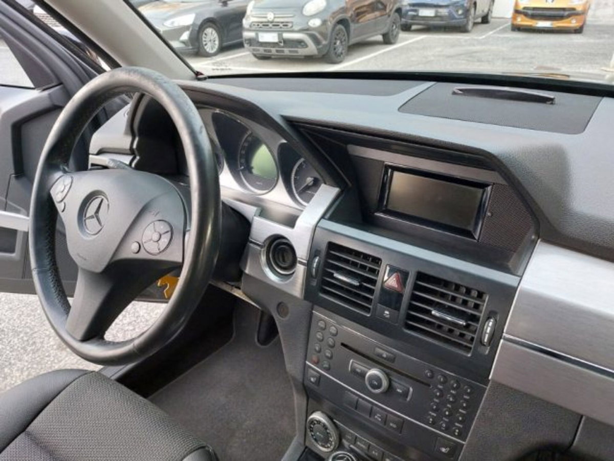 Mercedes-Benz GLK 200 CDI 2WD BlueEFFICIENCY Sport (19)