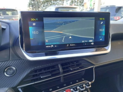 Peugeot 2008 motore elettrico 136 CV Allure Pack (10)