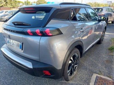Peugeot 2008 motore elettrico 136 CV Allure Pack (4)