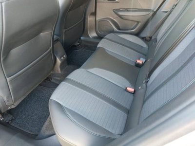 Peugeot 2008 motore elettrico 136 CV Allure Pack (7)