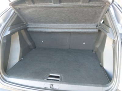 Peugeot 2008 motore elettrico 136 CV Allure Pack (8)