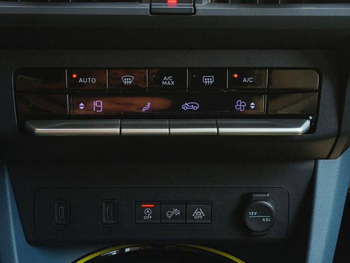 Fiat Grande Panda 1.2 La Prima 100cv (12)