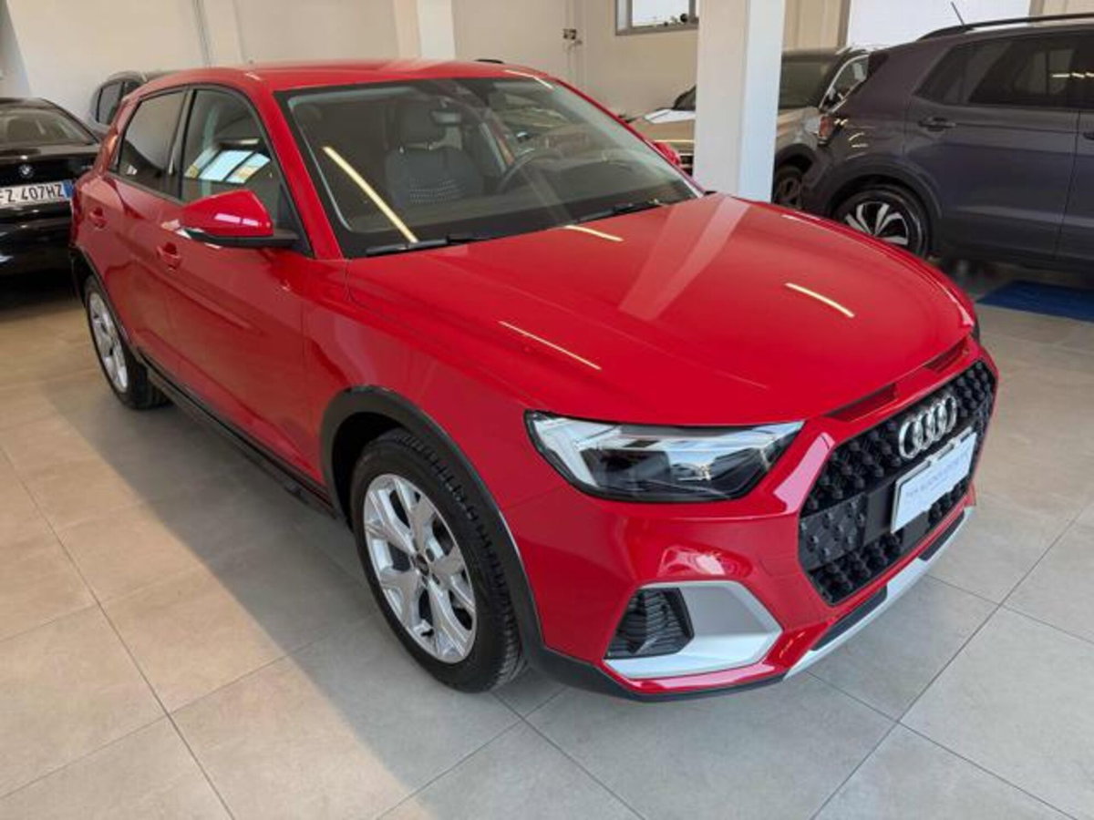 Audi A1 allstreet Allstreet 25 1.0 tfsi Business 95cv (4)