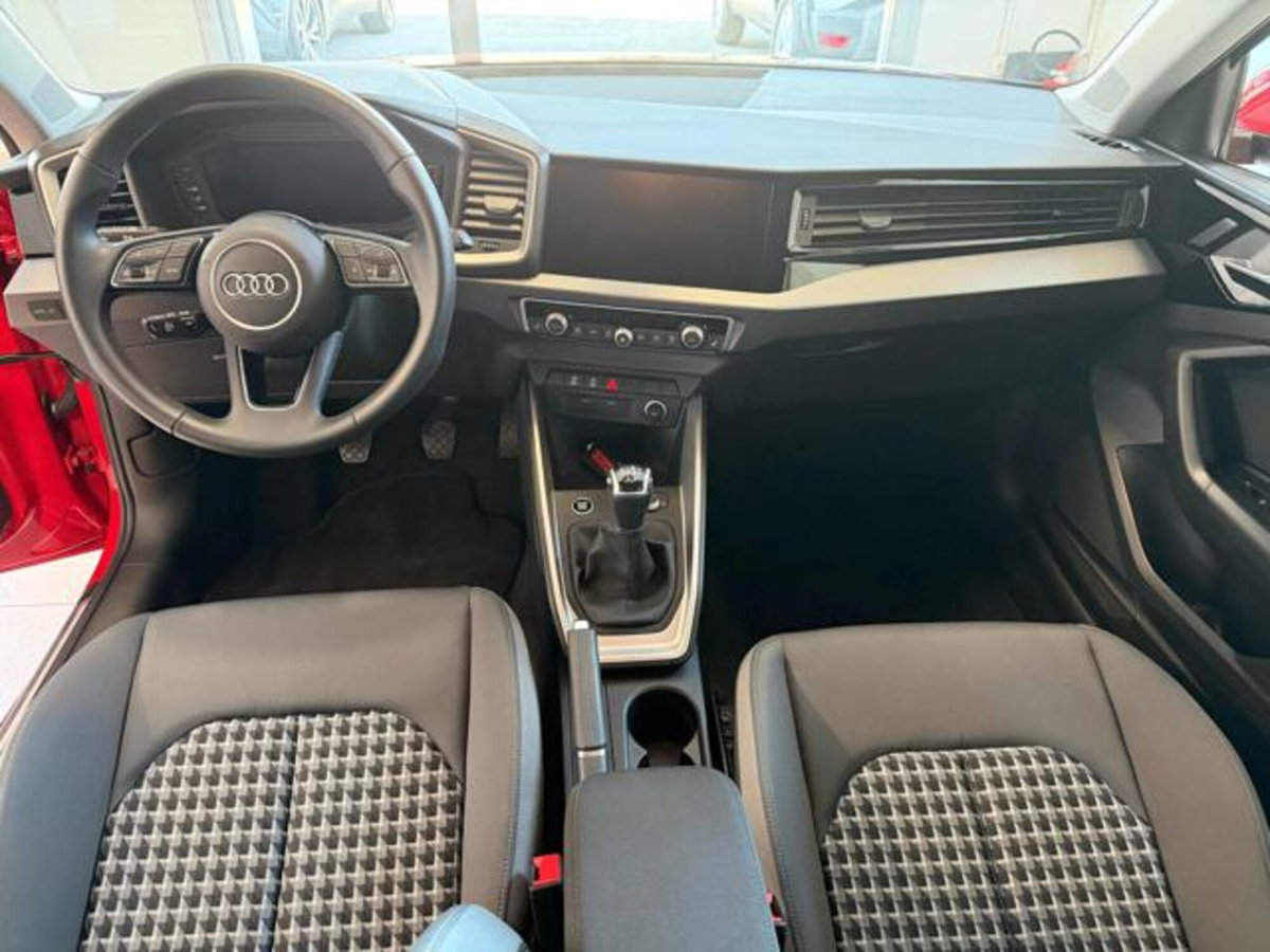 Audi A1 allstreet Allstreet 25 1.0 tfsi Business 95cv (6)