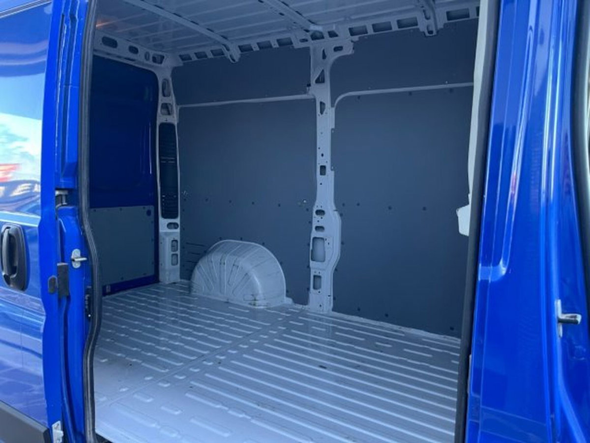 Fiat Ducato Furgone 33 2.2 Mjt 140CV AT9 PM-TN Furgone (11)