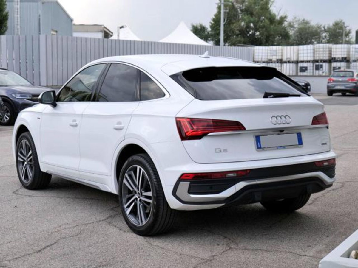 Audi Q5 Sportback Sportback 40 2.0 tfsi mhev 12V quattro s-tronic (3)