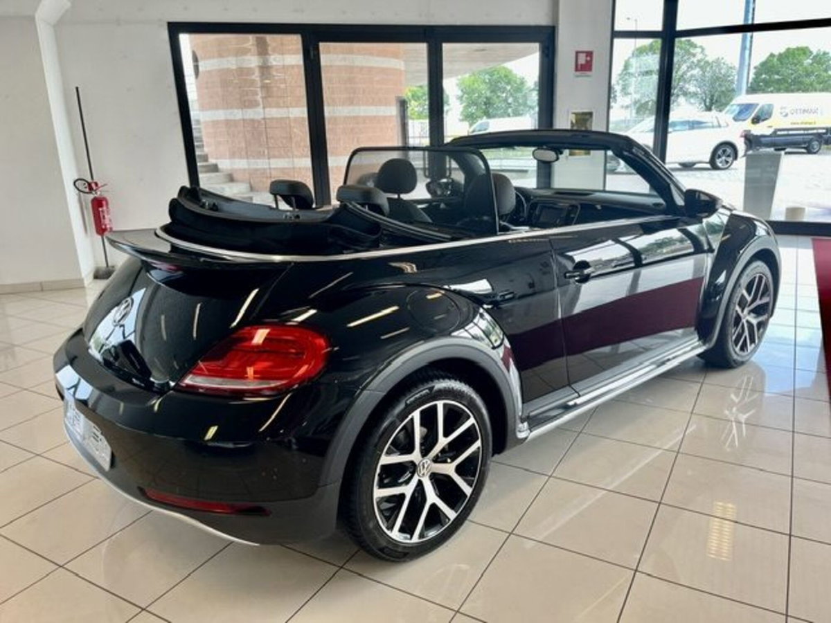 Volkswagen Maggiolino Cabrio 1.4 TSI DSG Sport BlueMotion Technology (6)