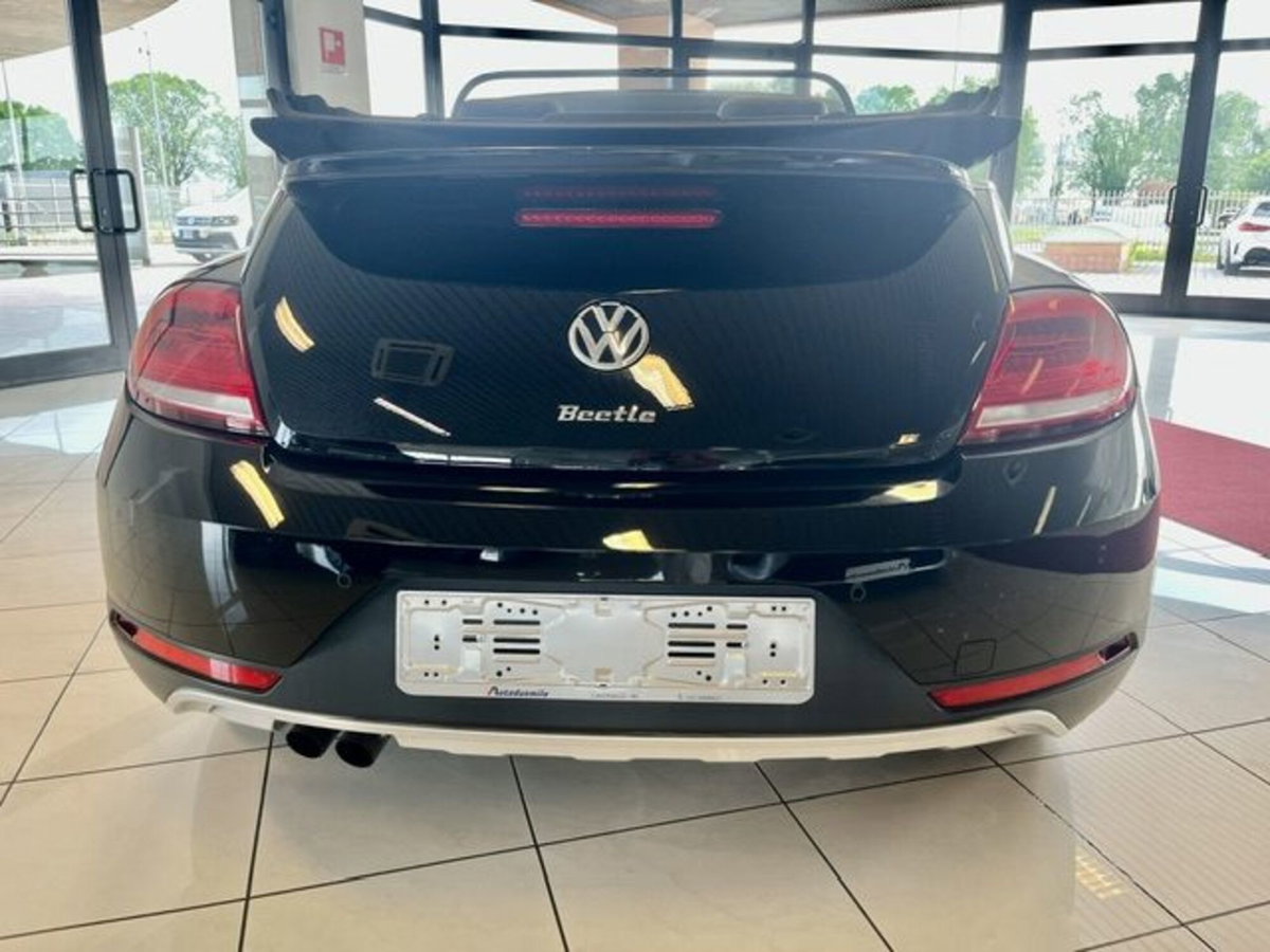 Volkswagen Maggiolino Cabrio 1.4 TSI DSG Sport BlueMotion Technology (7)