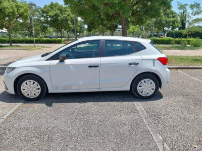 SEAT Ibiza 1.0 TGI 5 porte Reference (8)