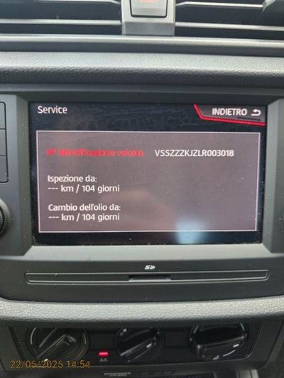 SEAT Ibiza 1.0 TGI 5 porte Reference (6)