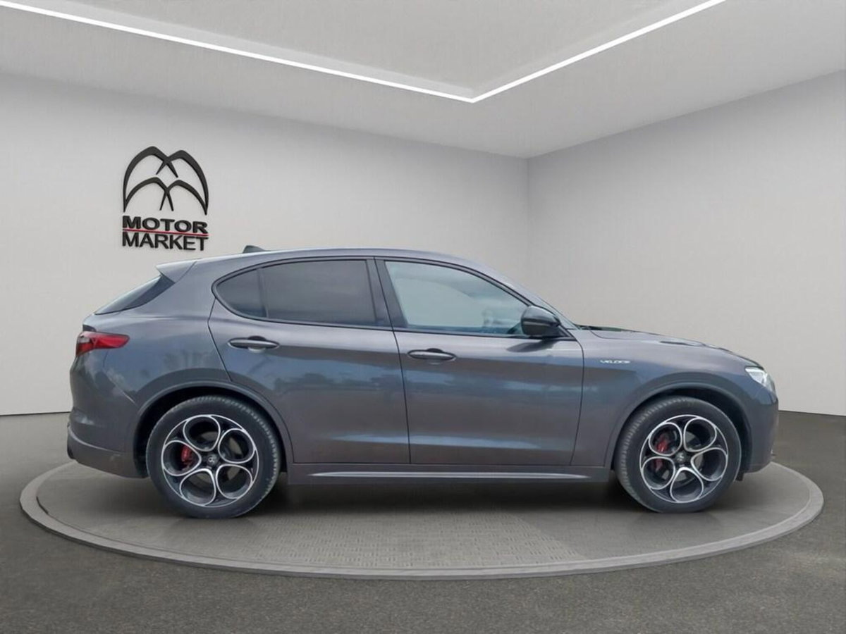 Alfa Romeo Stelvio Stelvio 2.0 Turbo 280 CV AT8 Q4 Veloce (4)