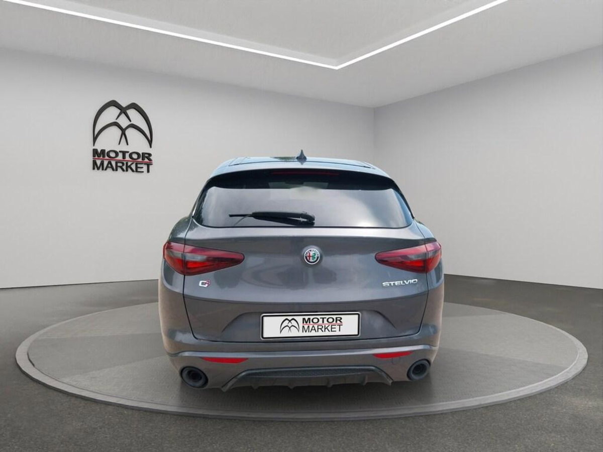 Alfa Romeo Stelvio Stelvio 2.0 Turbo 280 CV AT8 Q4 Veloce (6)
