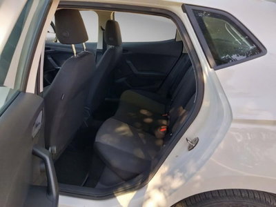 SEAT Ibiza 1.0 TGI 5 porte Reference (10)