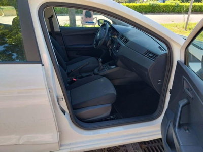 SEAT Ibiza 1.0 TGI 5 porte Reference (15)