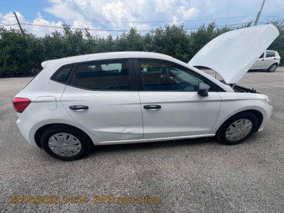 SEAT Ibiza 1.0 TGI 5 porte Reference (9)