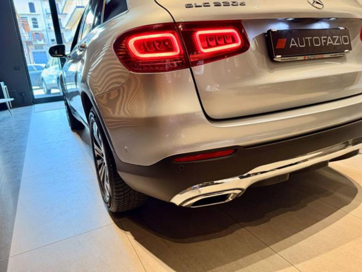 Mercedes-Benz GLC SUV 220 d 4Matic Premium Plus (11)