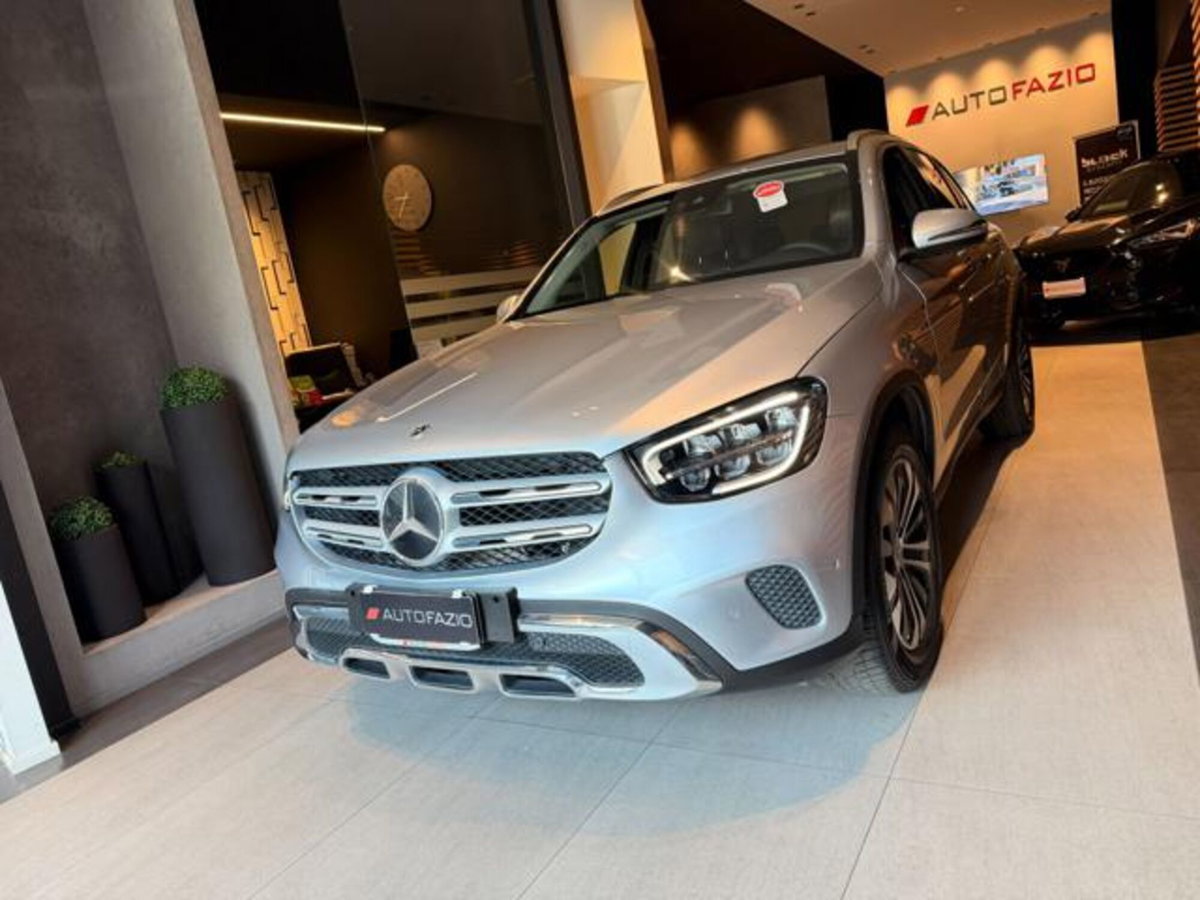 Mercedes-Benz GLC SUV 220 d 4Matic Premium Plus (2)