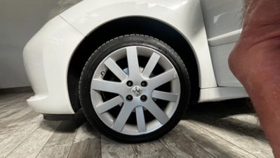 Peugeot 207 THP 150CV 5p. Féline (10)