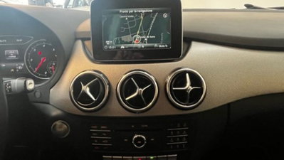 Mercedes-Benz Classe B 180 d Automatic Sport (10)