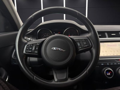 Jaguar E-Pace 2.0D 150 CV AWD aut. S (10)