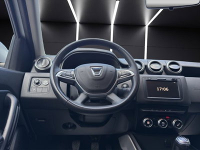 Dacia Duster 1.0 TCe 100 CV ECO-G 4x2 Prestige (10)