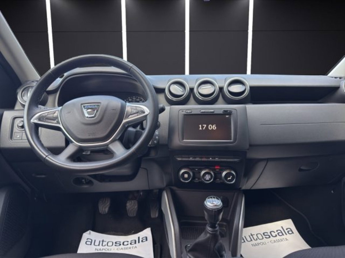 Dacia Duster 1.0 TCe 100 CV ECO-G 4x2 Prestige (14)