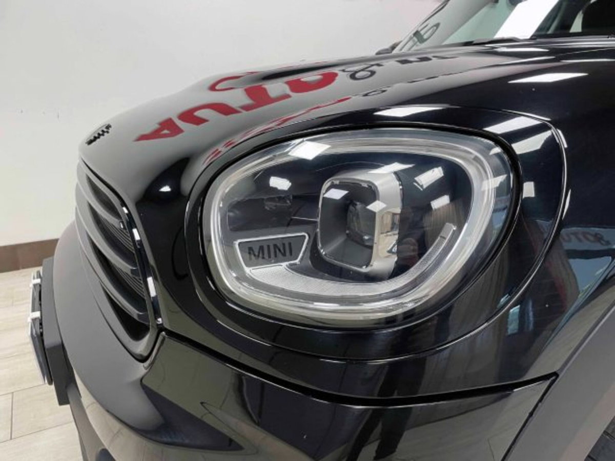 MINI Mini Countryman 1.5 One D Business Countryman (12)