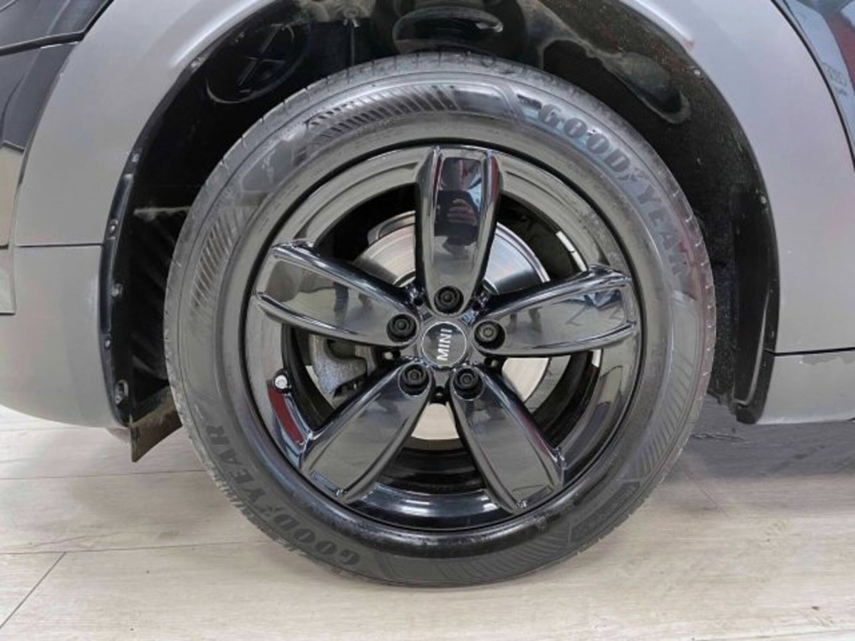 MINI Mini Countryman 1.5 One D Business Countryman (15)