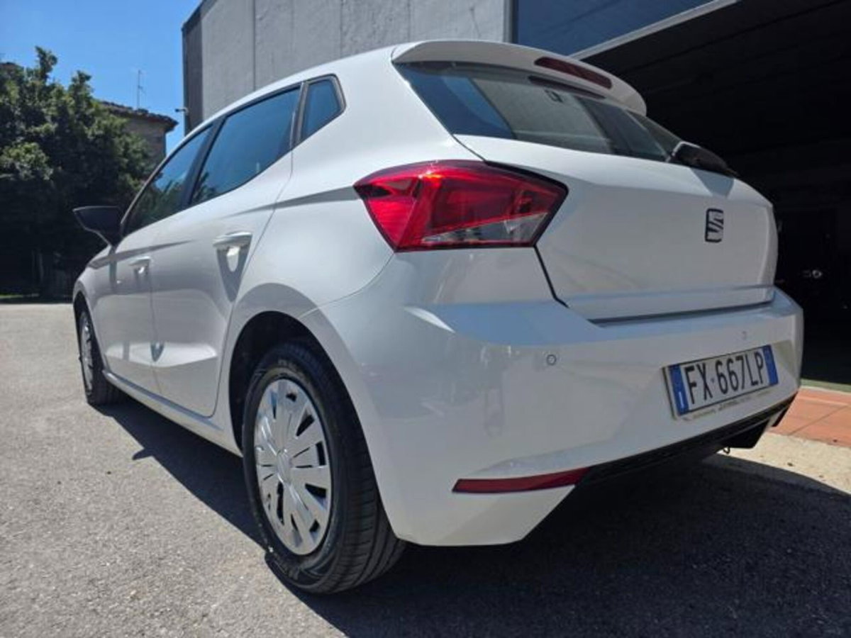SEAT Ibiza 1.0 TGI 5 porte Style (6)