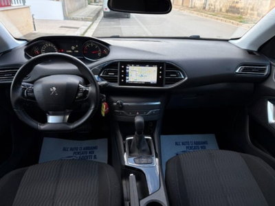 Peugeot 308 BlueHDi 120 S&S EAT6 Allure (13)