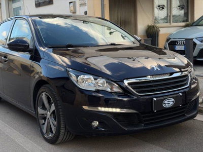 Peugeot 308 BlueHDi 120 S&S EAT6 Allure (2)
