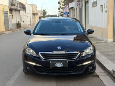 Peugeot 308 BlueHDi 120 S&S EAT6 Allure (7)